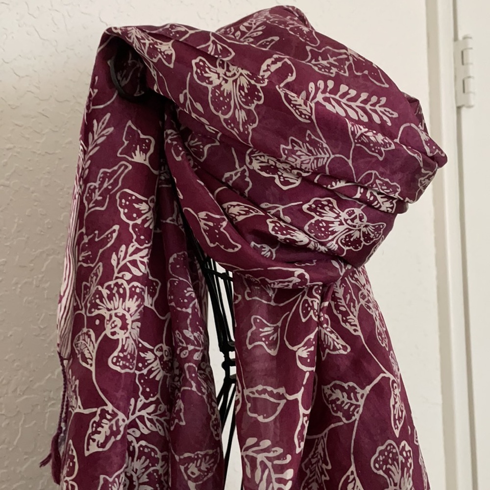 Love Shop 100% Silk Scarf - Picture 2 of 6